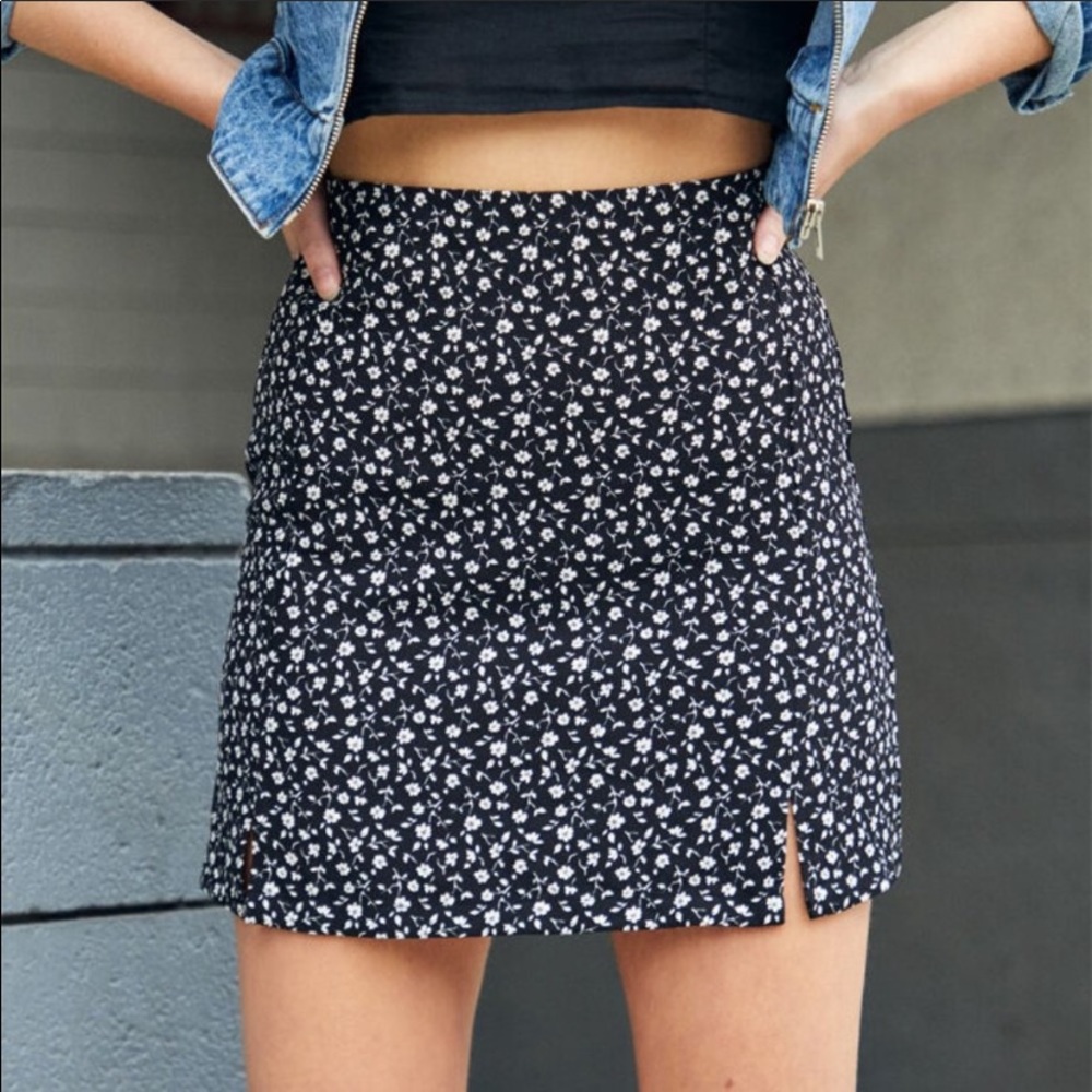 Brandy Melville Cara Black White Floral Skirt